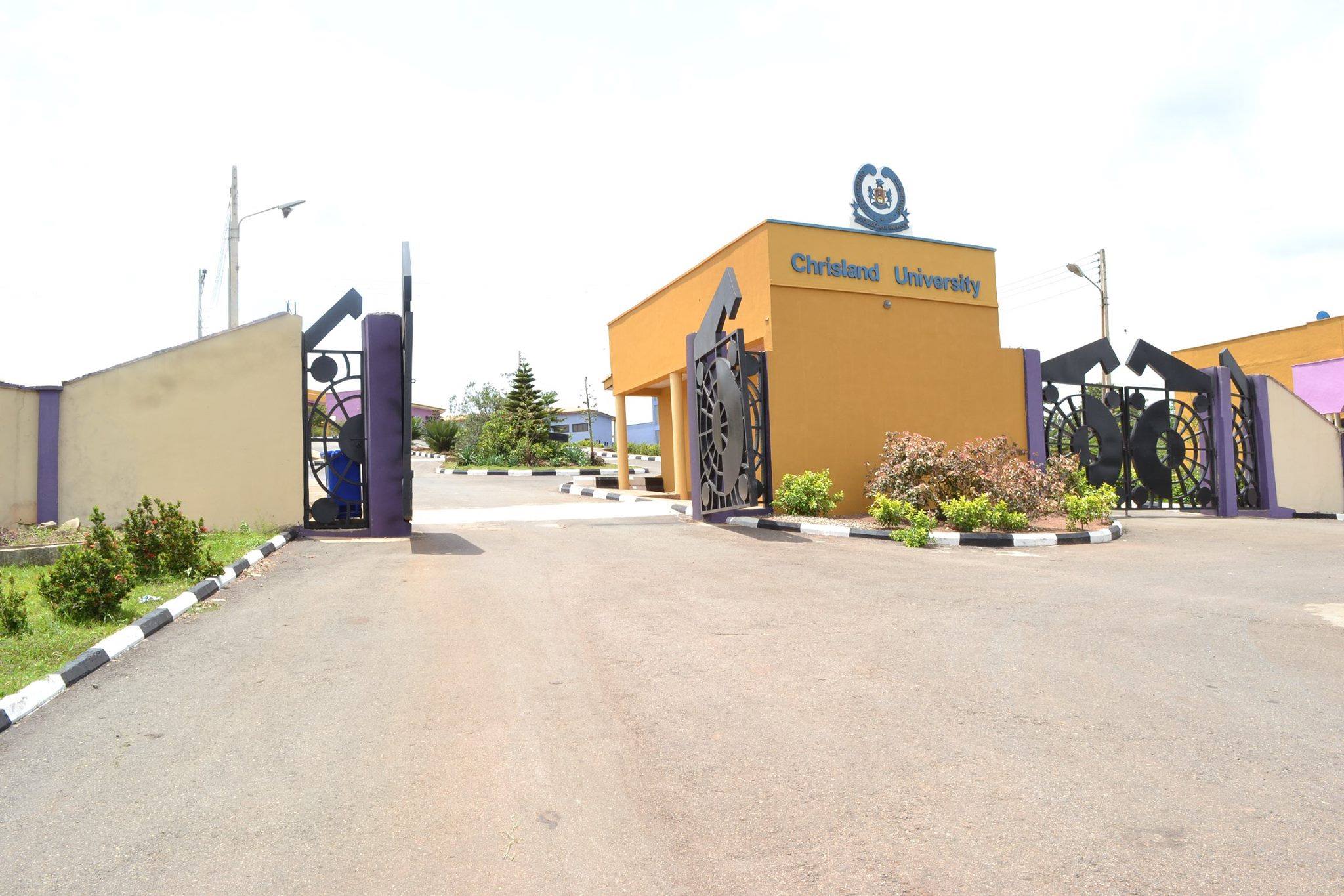 Chrisland University School Fees
